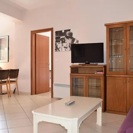 Seaside In Agia Effimia Apartamento *